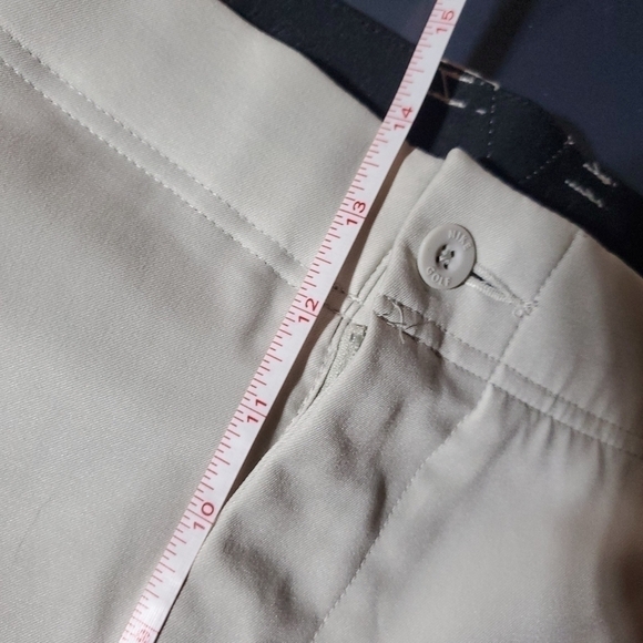 Nike Dri-Fit Standard Fit Sz. 52 Shorts - Picture 9 of 10